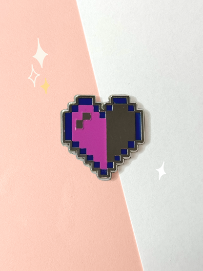 Pixel Heart - Hard Enamel Pin