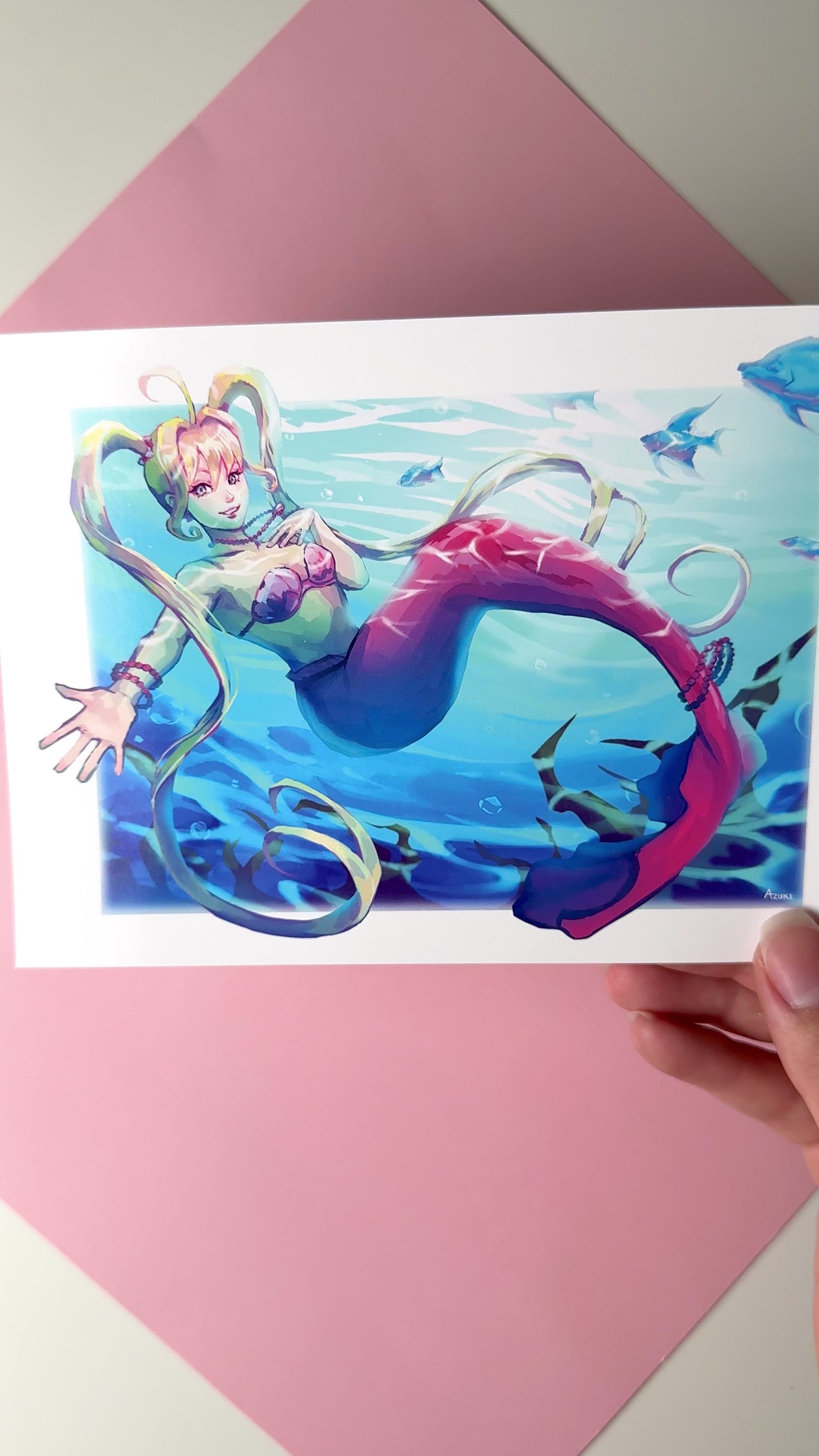 This video highlights the Lucia Nanami print in different lighting.